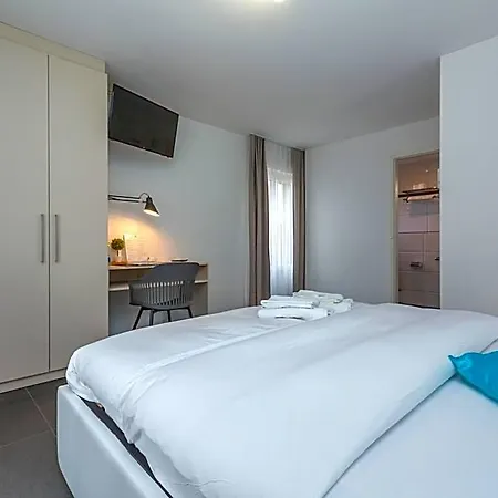 Готель Kernhof Self Check-in 3*