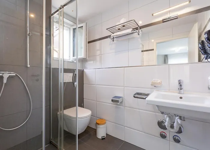 Kernhof Self Check-in 3* Zurich