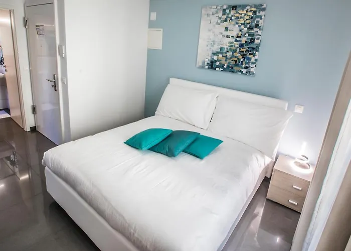 Kernhof Self Check-in Отель Цюрих