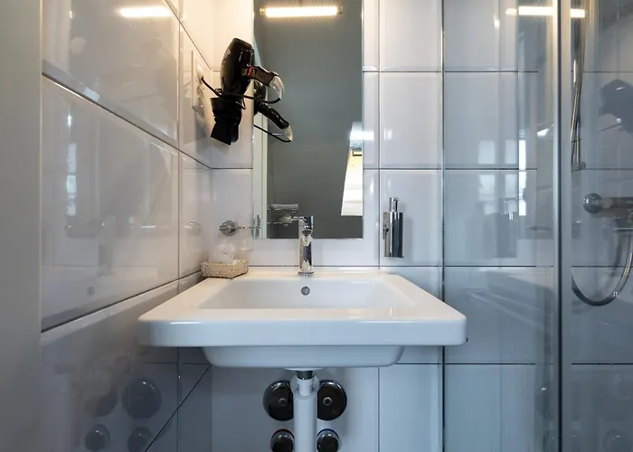 Kernhof Self Check-in 酒店 3*